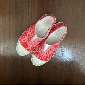 Jacadi Pink and Red Floral Liberty Print Girls Sneakers Size 36